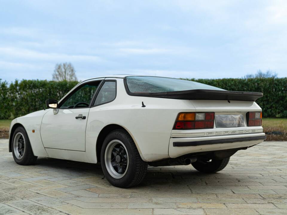 Bild 8/50 von Porsche 944 (1985)