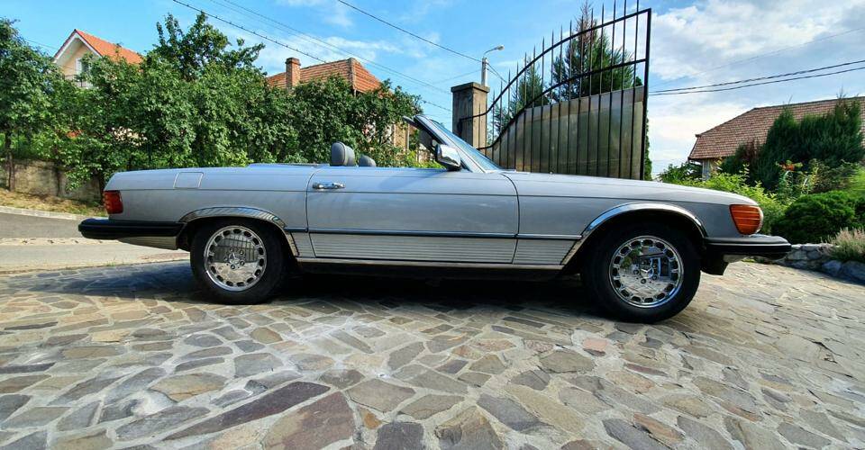 Bild 8/22 von Mercedes-Benz 380 SL (1984)