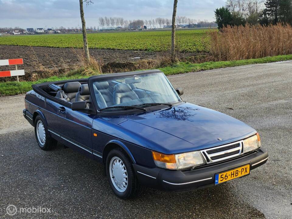 Image 16/31 de Saab 900 Turbo (1992)