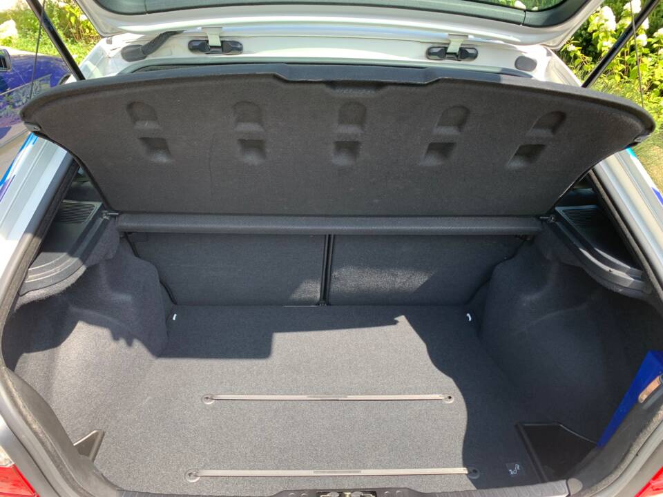Bild 20/22 von BMW 318ti Compact (1997)