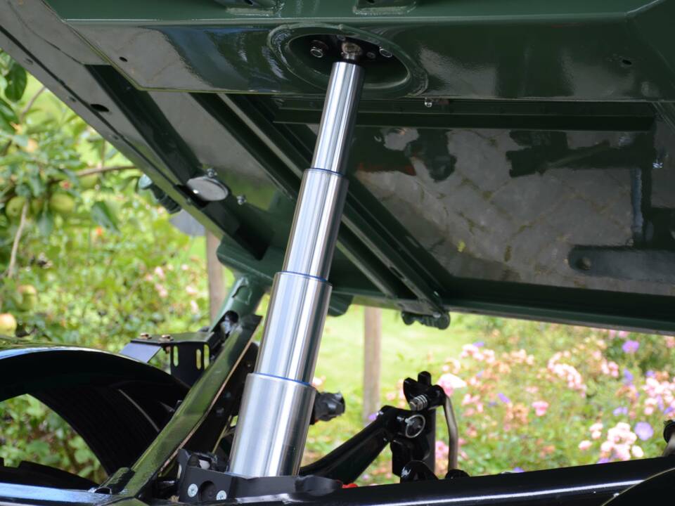 Image 7/71 of Mercedes-Benz Unimog U52 (1983)