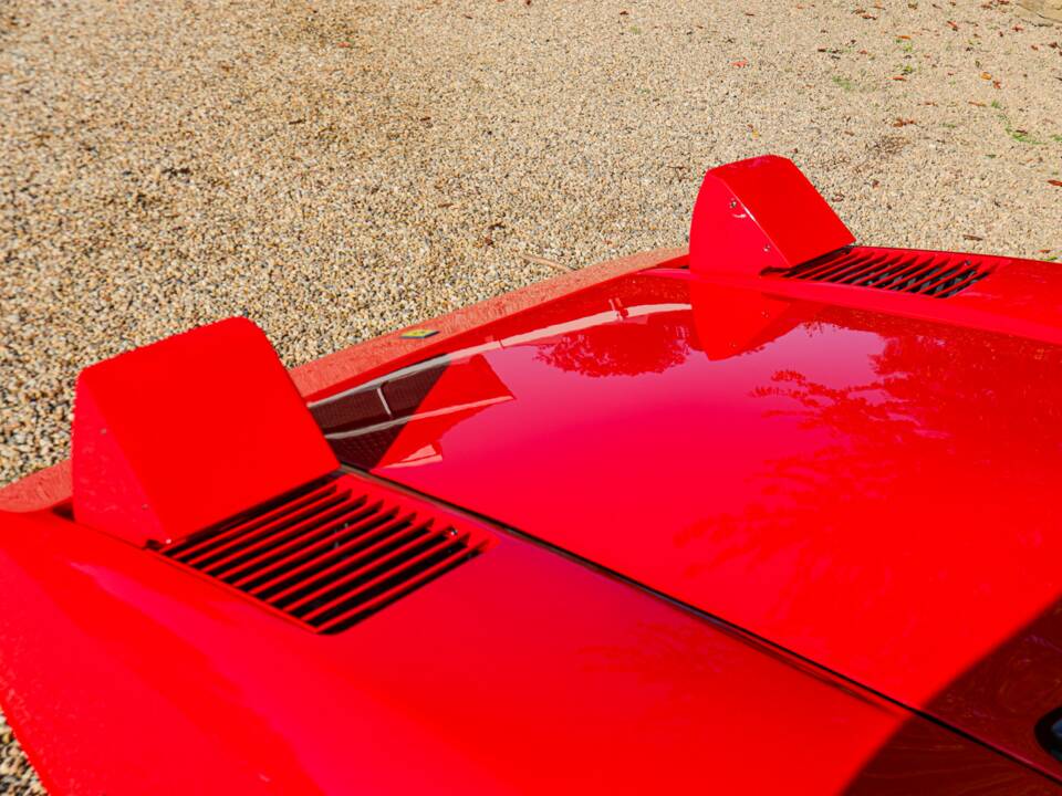 Image 37/50 de Ferrari 308 GTB (1977)
