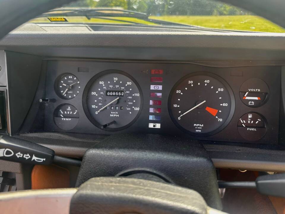 Image 22/50 de Triumph TR 7 Europa (1982)