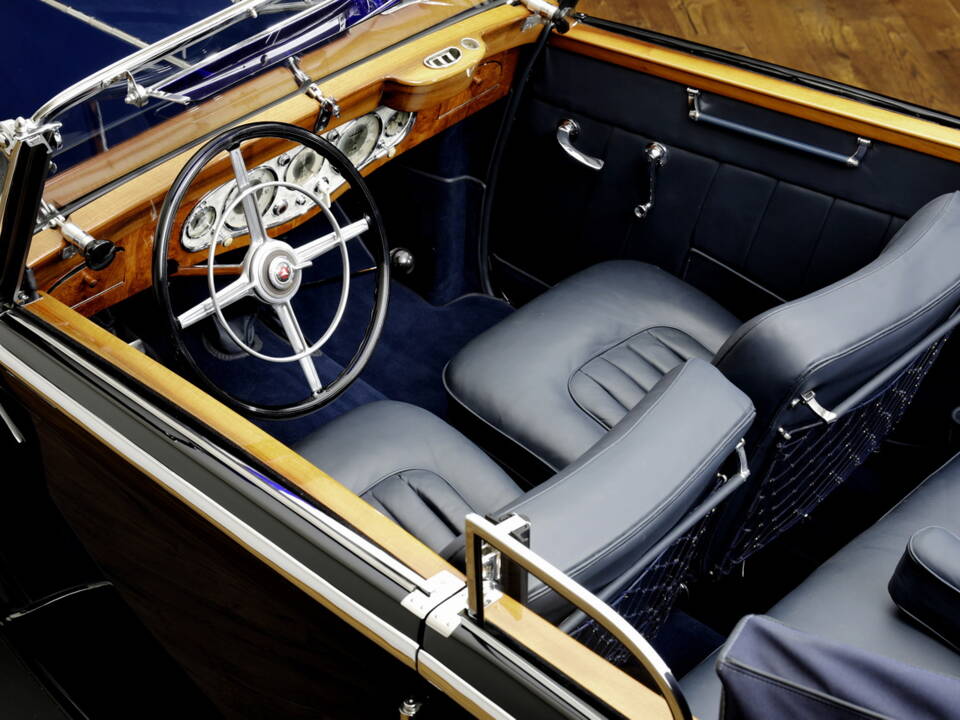 Image 10/22 of Mercedes-Benz 500 K Cabriolet B (1935)