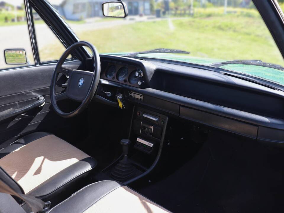 Afbeelding 2/8 van BMW 1802 Touring (1973)