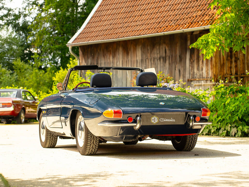 Image 6/83 de Alfa Romeo 1750 Spider Veloce (1969)