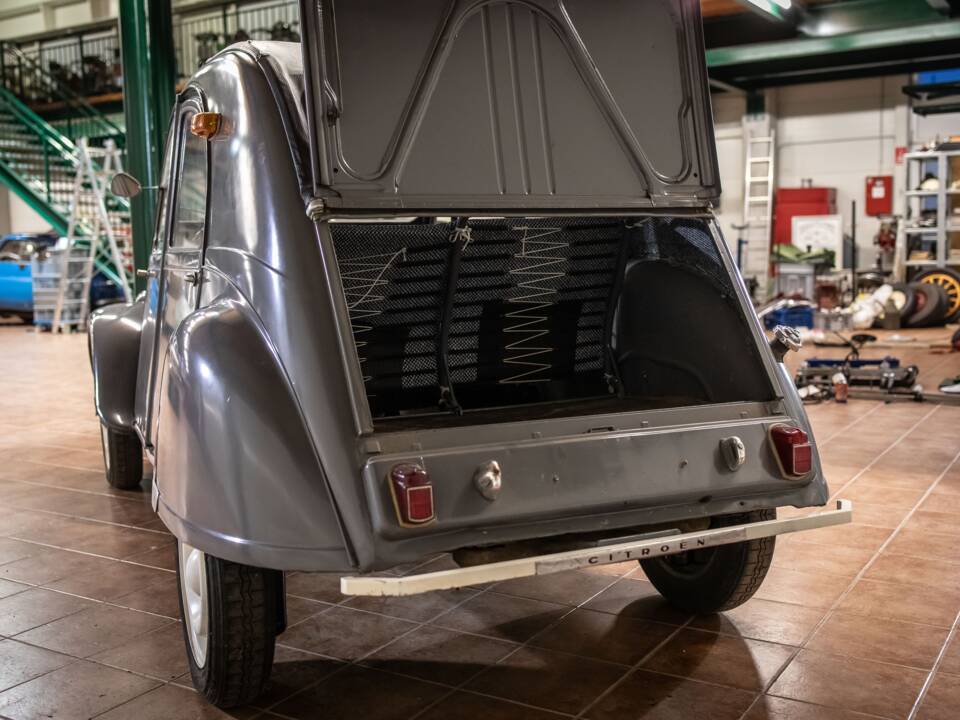 Bild 7/20 von Citroën 2 CV  AZ (1964)