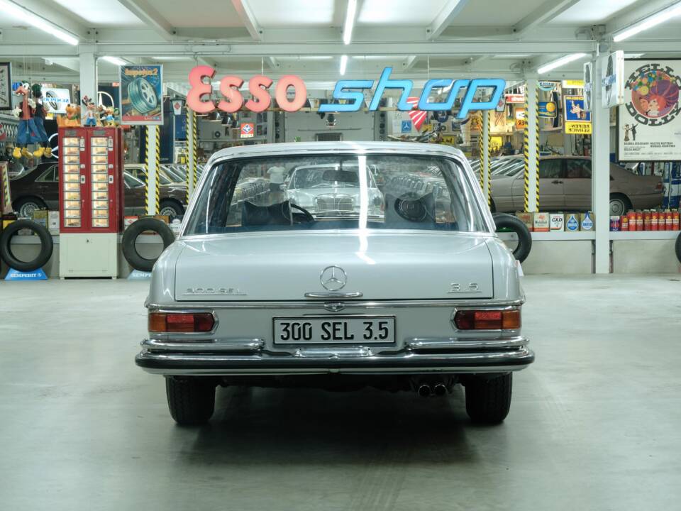 Image 10/50 of Mercedes-Benz 300 SEL 3.5 (1972)