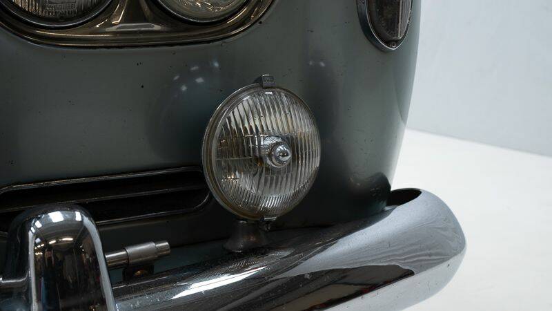 Image 9/15 de Bentley S 3 Continental Flying Spur (1964)