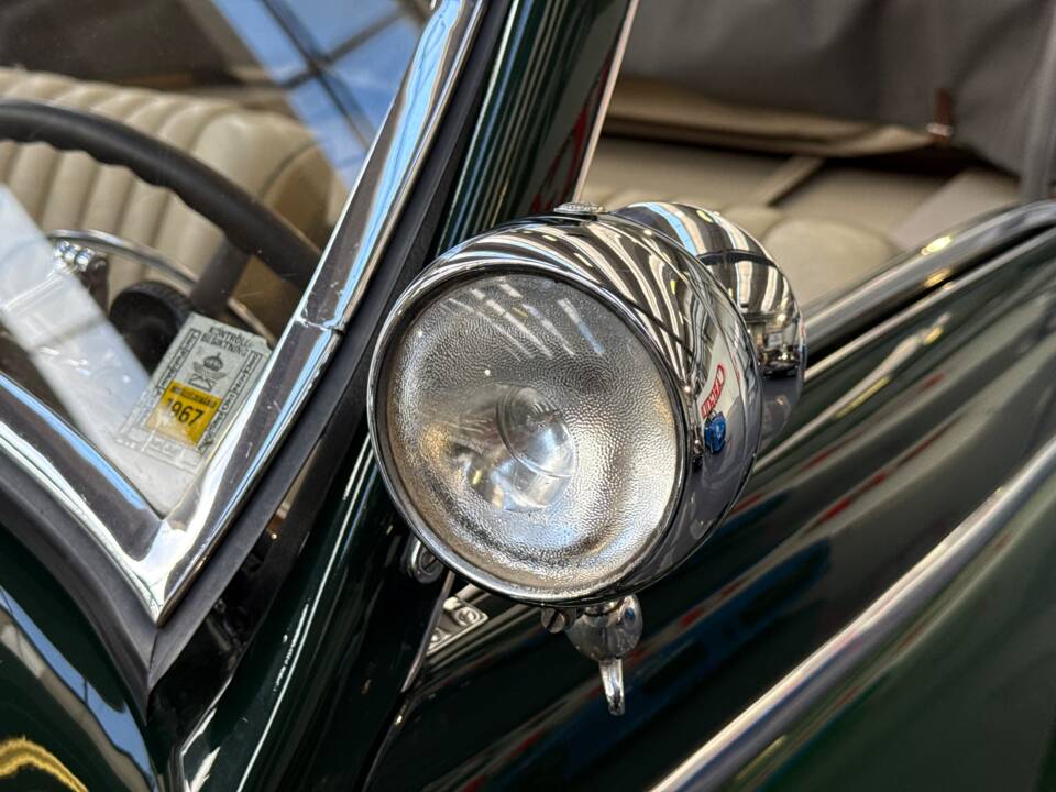 Bild 44/45 von Mercedes-Benz 540 K Cabriolet A (1937)