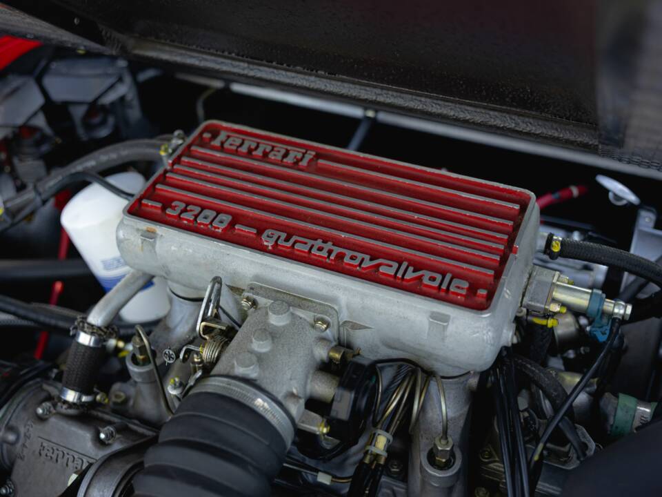 Image 56/60 of Ferrari 328 GTS (1986)