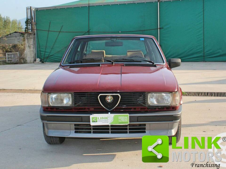 Imagen 5/10 de Alfa Romeo Giulietta 1.8 (1985)