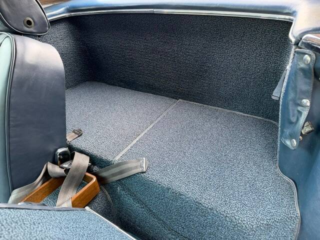 Image 13/19 of Mercedes-Benz 280 SL (1971)