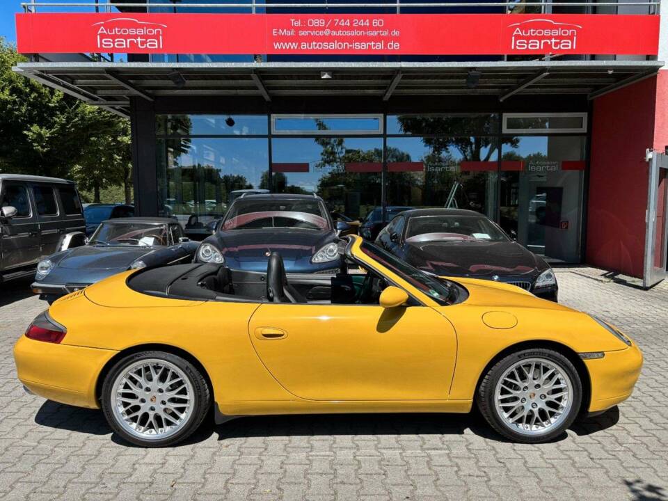 Image 8/30 of Porsche 911 Carrera (1999)