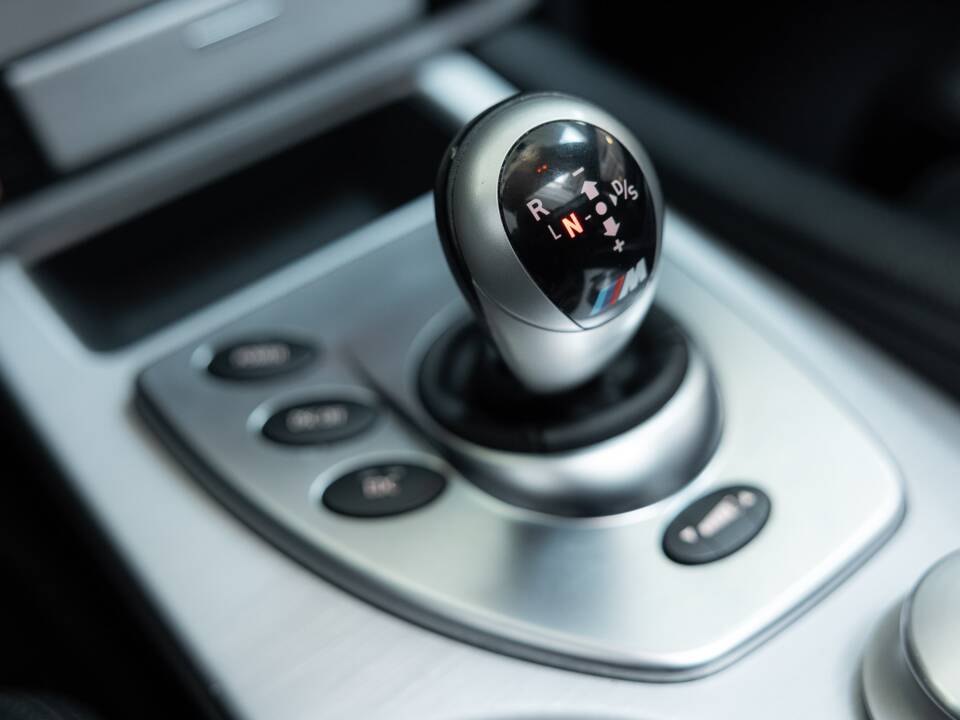 Bild 15/32 von BMW M5 Touring (2007)