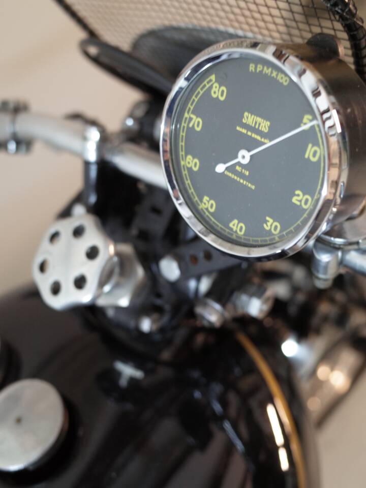 Bild 16/29 von Vincent Black Lightning (1954)