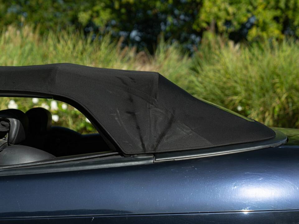 Bild 19/50 von Saab 900 2.0i (1997)