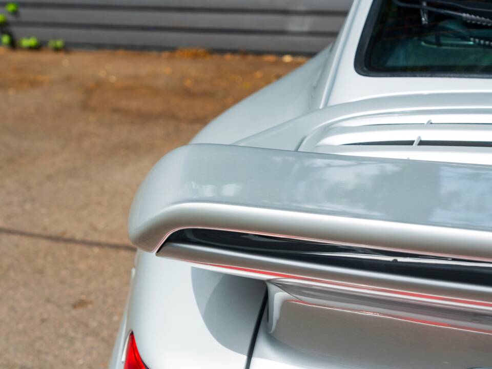 Bild 15/58 von Porsche 911 Carrera 4S (1996)