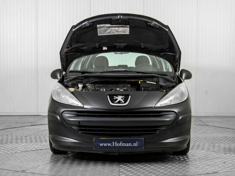 Imagen 38/49 de Peugeot 207 CC 1.6 VTi (2008)