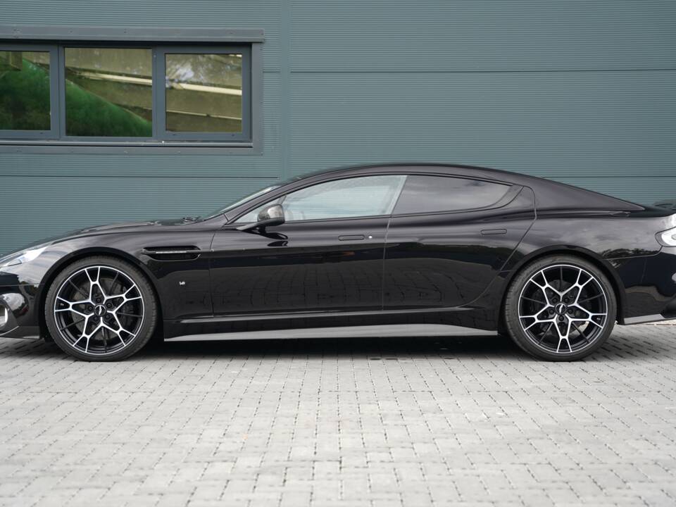Image 6/50 of Aston Martin Rapide AMR (2019)