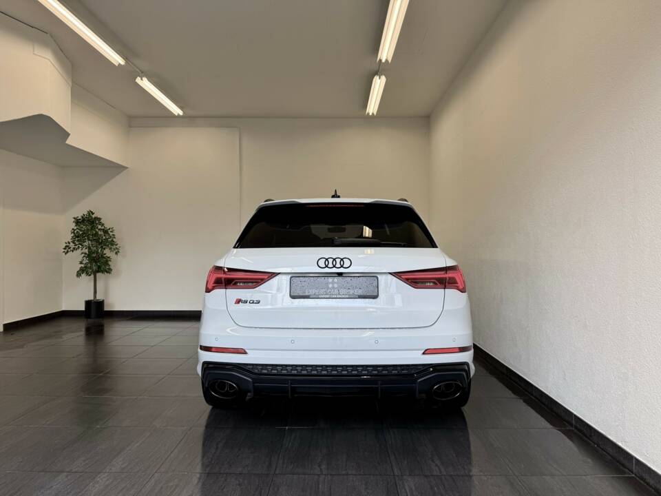 Image 10/28 of Audi RS Q3 (2019)