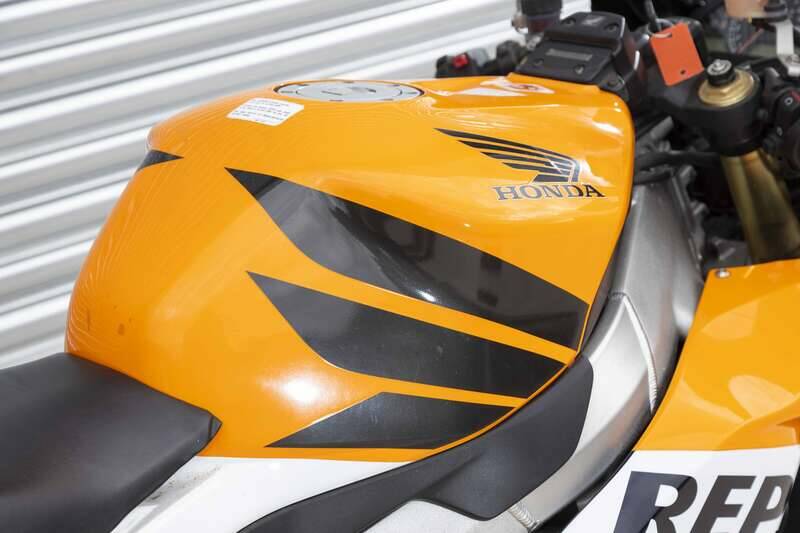 Bild 17/42 von Honda CBR 1000 RR Fireblade (2007)