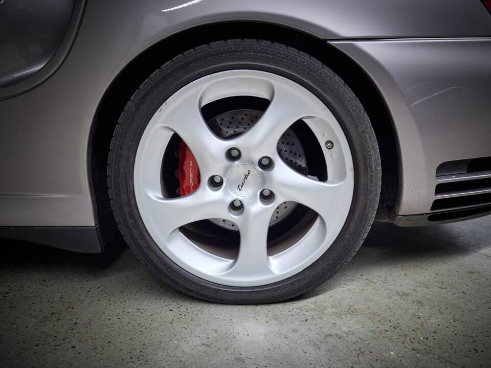 Image 39/98 of Porsche 911 Turbo (2000)