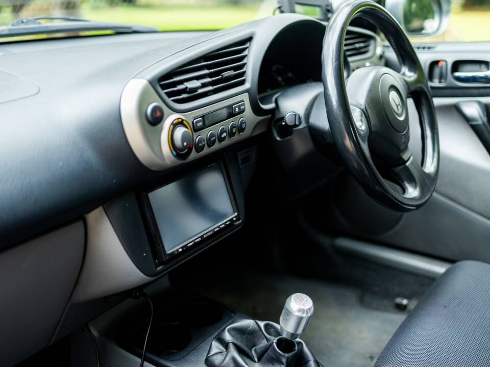 Immagine 36/50 di Honda Insight (2001)