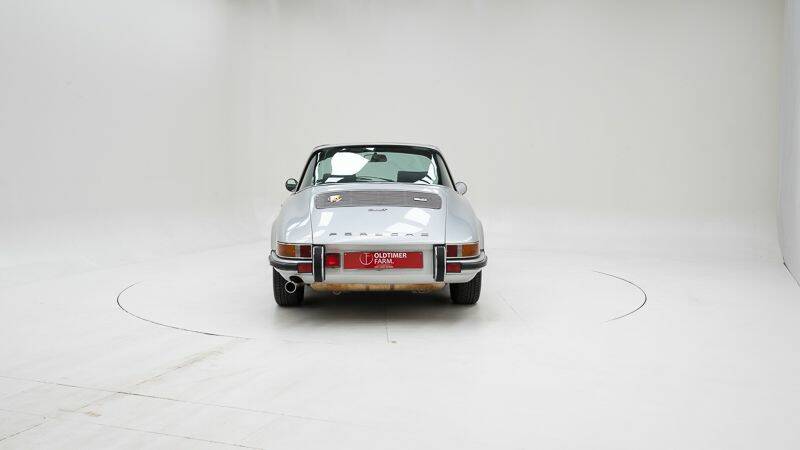 Image 7/15 of Porsche 911 2.4 T (1971)
