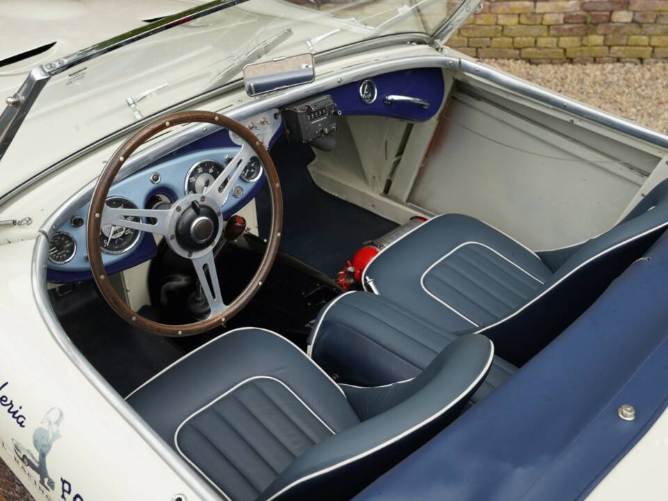 Image 26/50 de Austin-Healey 100/4 (BN1) (1953)