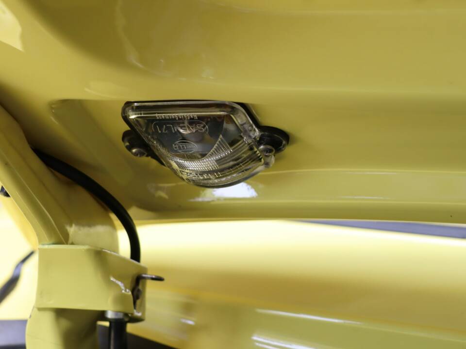Image 32/50 of Porsche 911 2.2 T (1971)