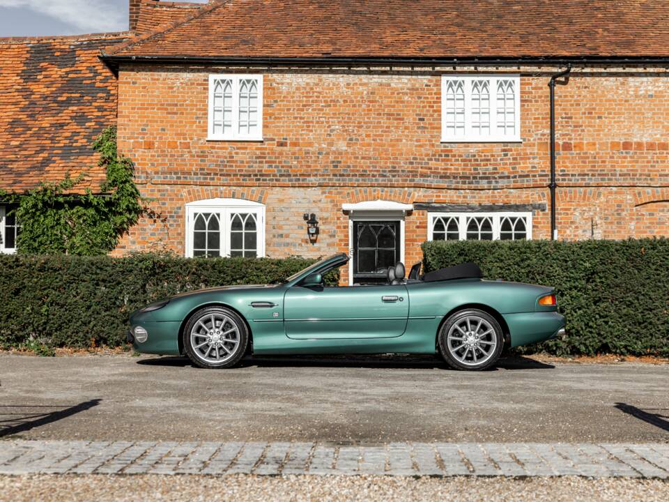 Bild 24/83 von Aston Martin DB 7 Vantage Volante (2001)