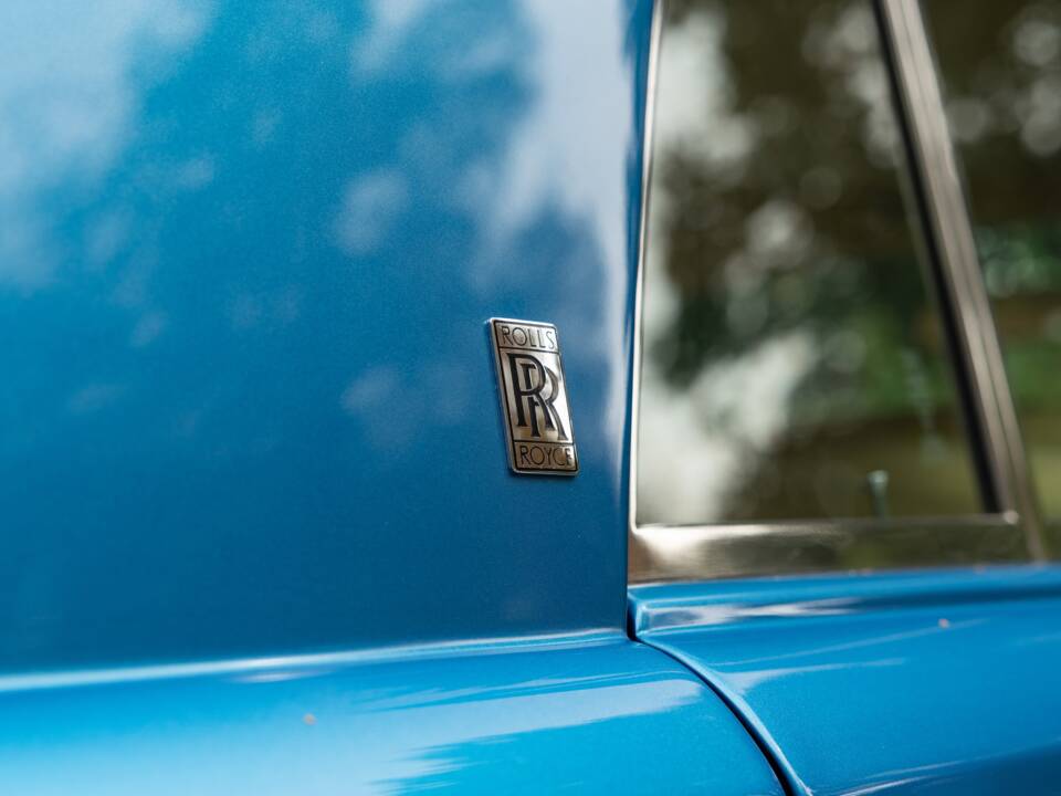 Image 20/50 of Rolls-Royce Silver Shadow II (1979)