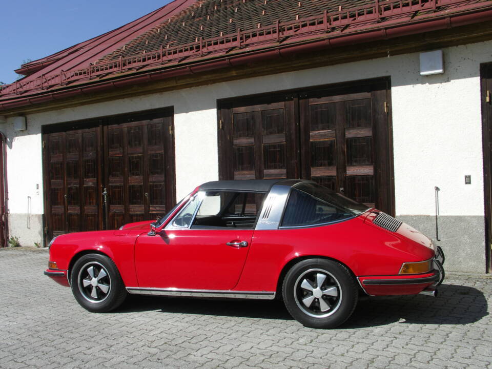 Image 35/38 of Porsche 911 2.2 E (1971)