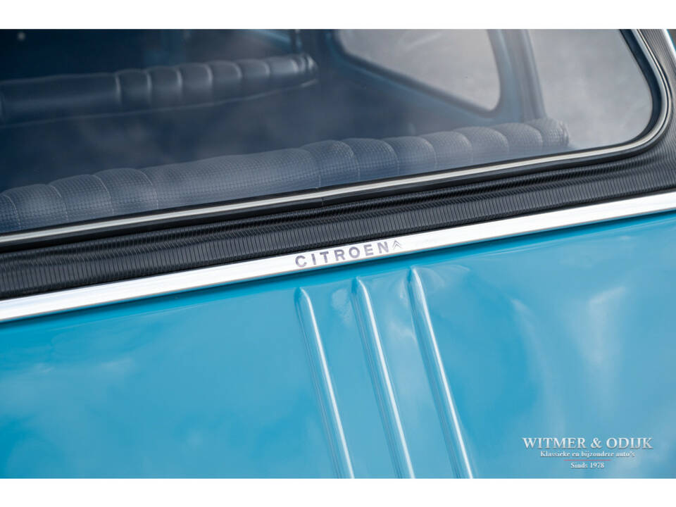 Image 15/28 de Citroën 2 CV 6 (1982)