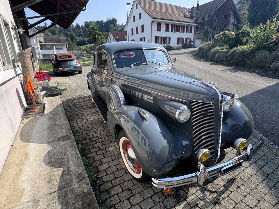 Image 7/12 of Buick Special Serie 40 (1937)