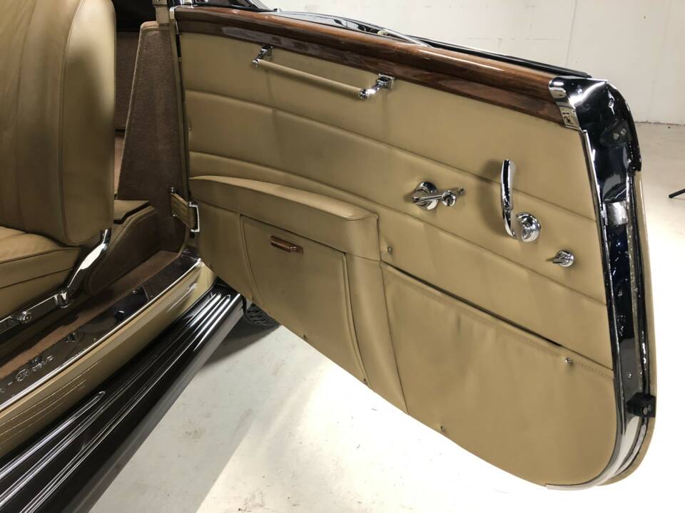 Image 24/38 of Mercedes-Benz 320 Cabriolet A (1938)