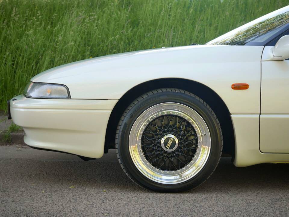 Image 5/50 de Subaru SVX 4WD (1900)