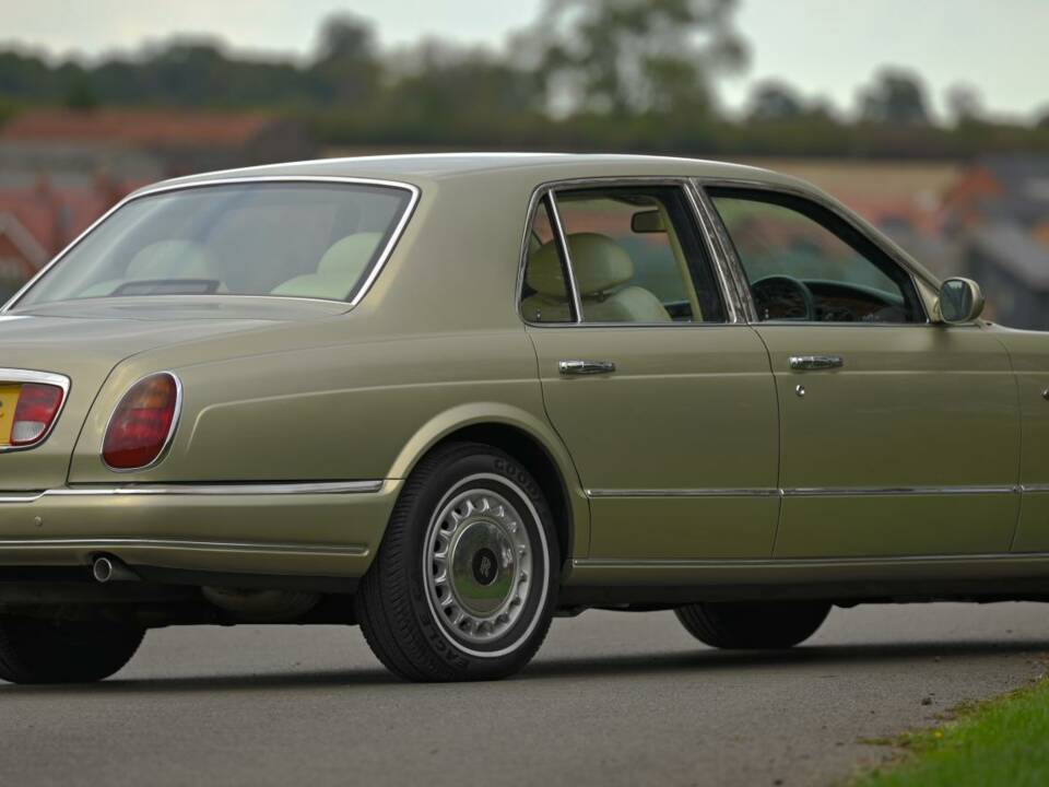 Bild 10/50 von Rolls-Royce Silver Seraph (1998)