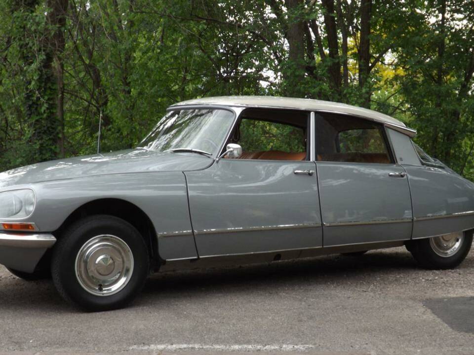 Afbeelding 21/35 van Citroën DS 21 Pallas (1969)