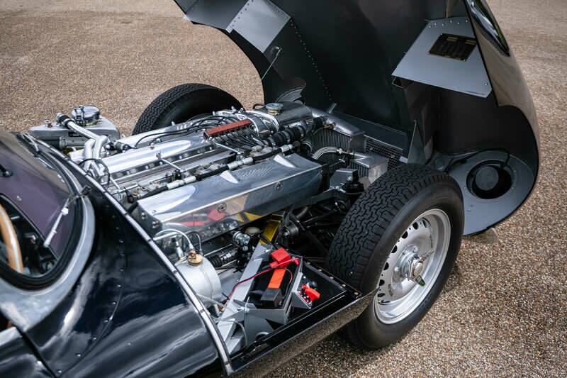 Image 36/46 of Jaguar XK-SS (1956)