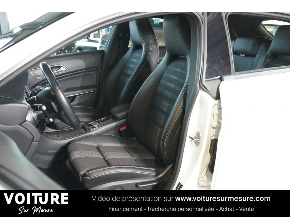 Image 4/12 of Mercedes-Benz CLA 180 Shooting Brake (2018)