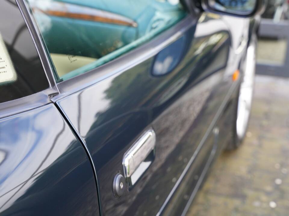 Bild 26/50 von Aston Martin DB 7 Vantage (2001)