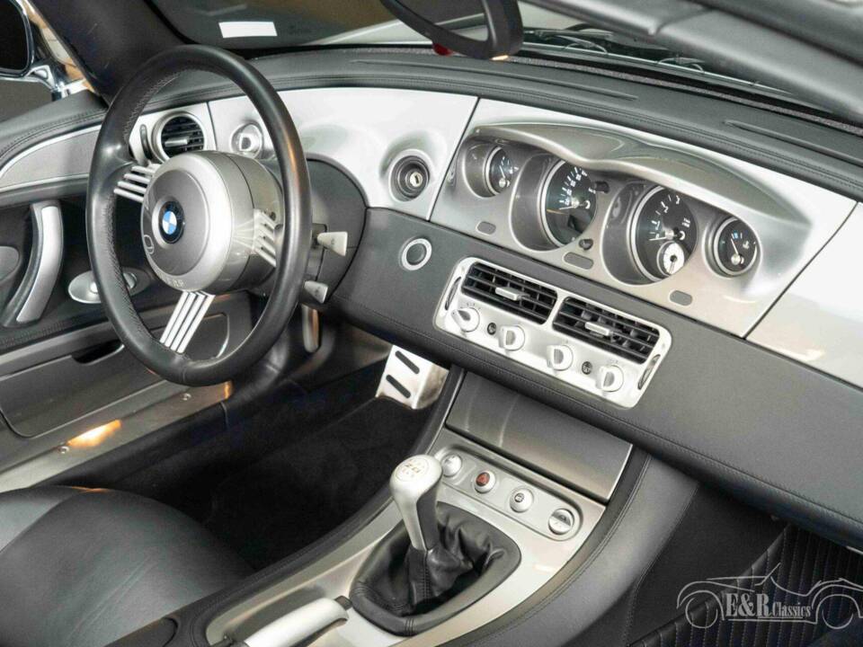 Imagen 7/19 de BMW Z8 (2000)