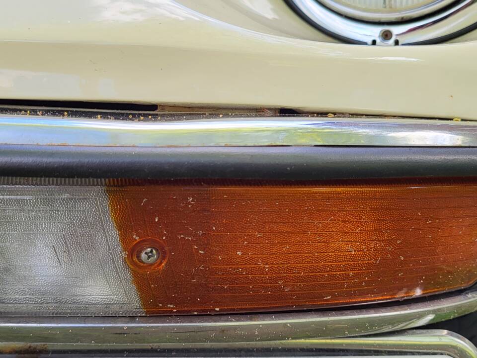 Image 20/37 of Alfa Romeo Spider Veloce 2000 (1982)