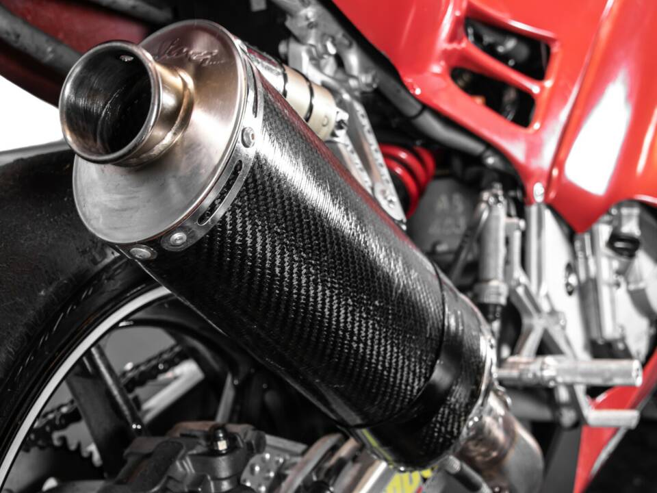Image 26/33 of Honda CBR 600 F (1994)