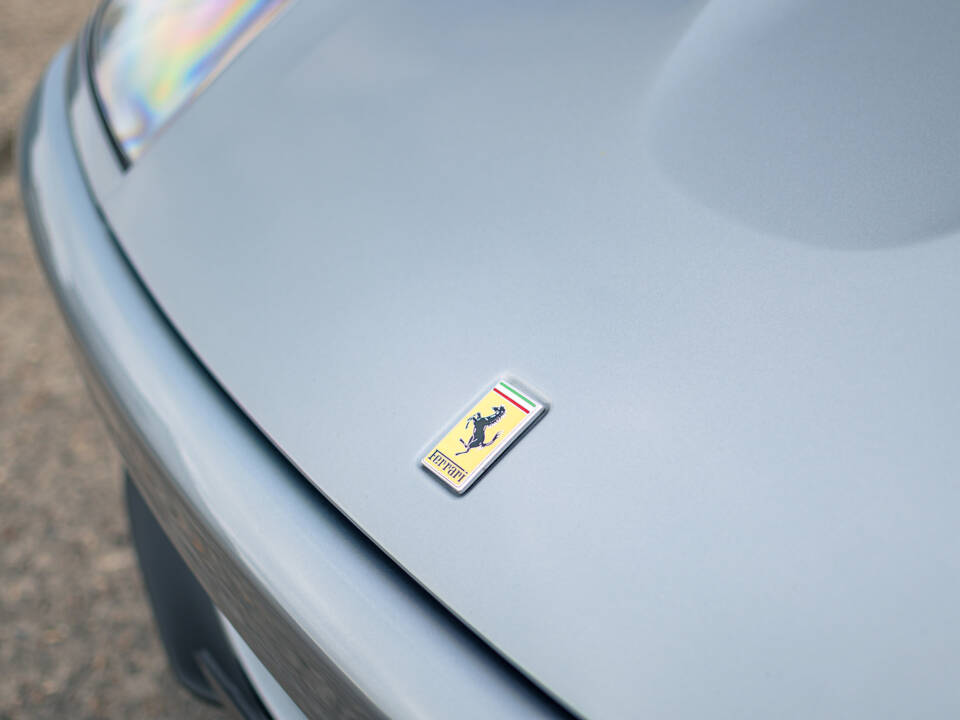 Image 21/48 de Ferrari 550 Barchetta (2001)
