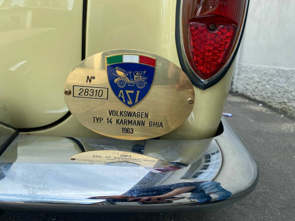 Image 10/26 of Volkswagen Karmann Ghia 1200 (1963)