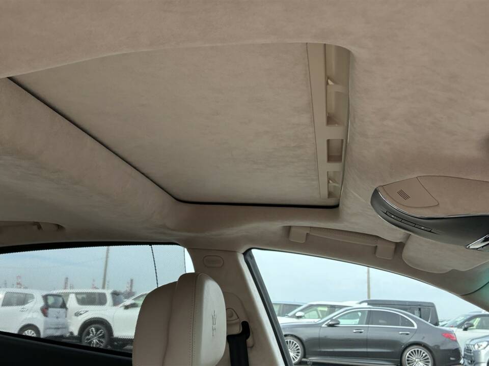 Image 39/54 of Maserati Quattroporte GTS (2015)