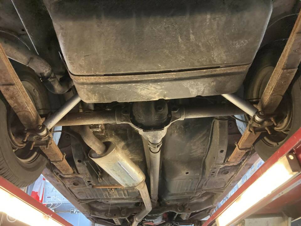 Immagine 28/39 di Plymouth Valiant 3.7 L (1968)